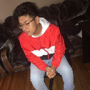 Meet your Posher, Alessandro